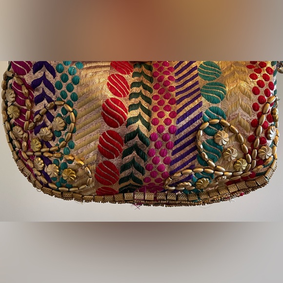 NWOT multi-color wristlet - Picture 5 of 5